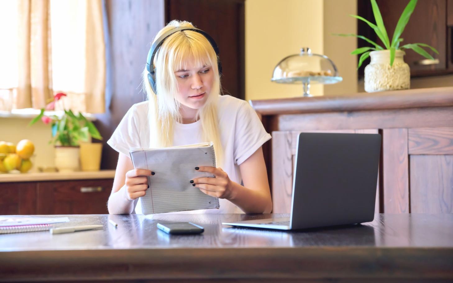 Тренування з гімнастики та паркуру