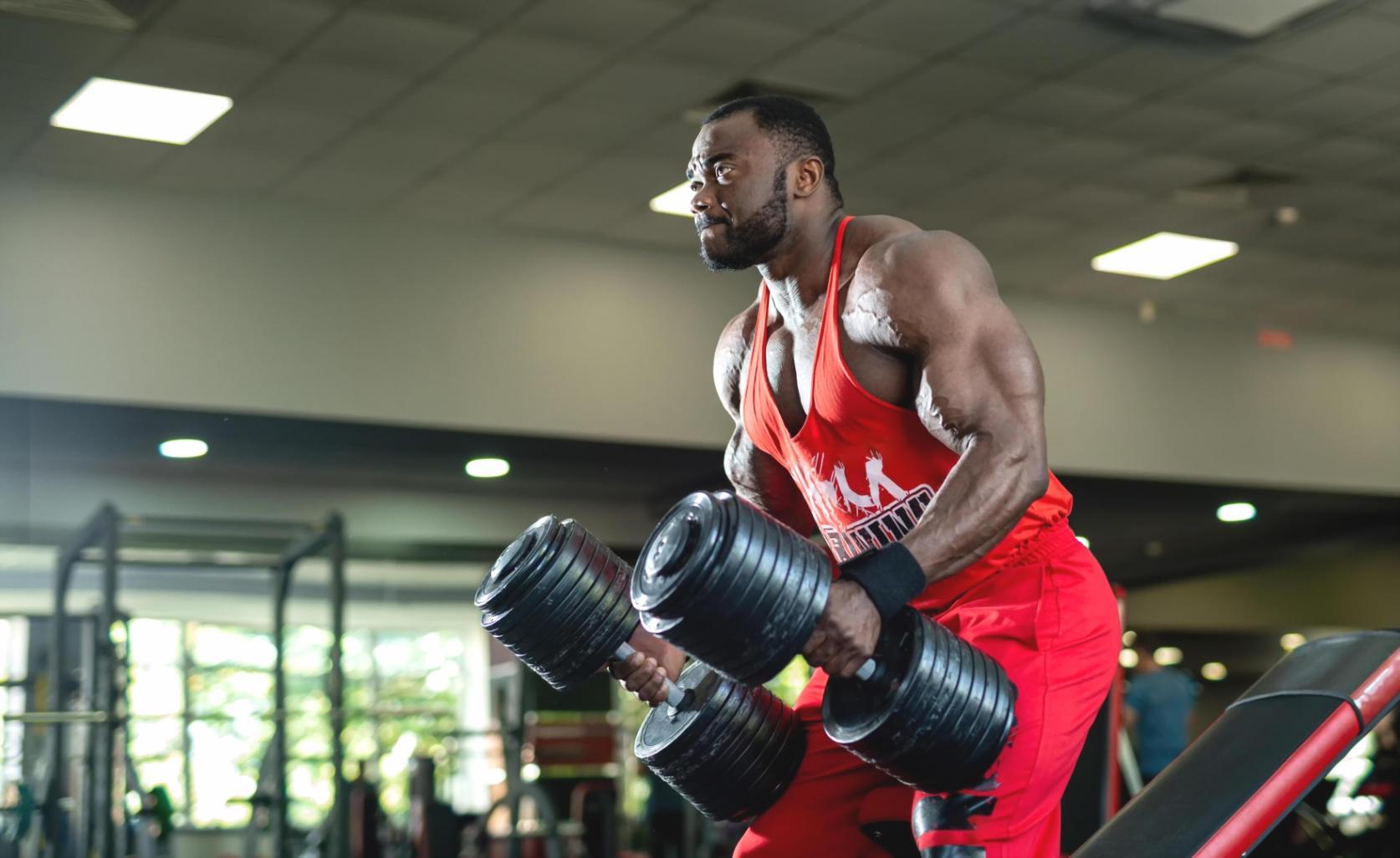 Учасники тренування з гімнастики паркур